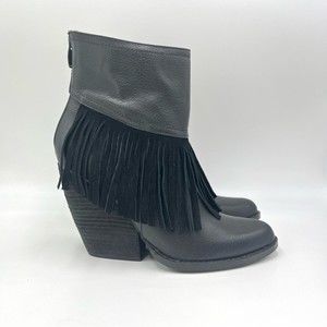 Very‎ Volatile Womens Black Suede Fringed Boho Western Heeled Ankle Boots Size 8